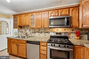 13 Spruce Ave, Bordentown, NJ 08505 - Photo 21