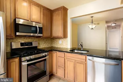 140B Bradford Court, Mount Laurel, NJ 08054 - Photo 13
