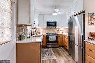 26 Thornbury Pl, Southampton, NJ 08088 - Photo 7