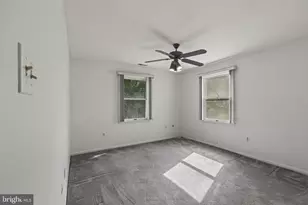 621 S Forklanding Rd, Maple Shade, NJ 08052 - Photo 37