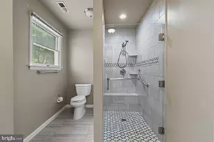 621 S Forklanding Rd, Maple Shade, NJ 08052 - Photo 29
