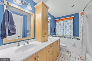 238 St David Dr, Mount Laurel, NJ 08054 - Photo 25