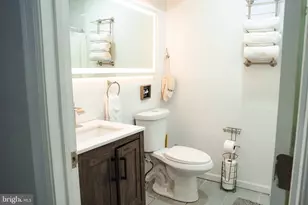 1215 Liberte Ct, Burlington, NJ 08016 - Photo 21