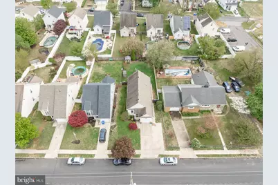 208 Hooker Street, Riverside, NJ 08075 - Photo 5