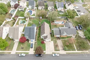 208 Hooker St, Riverside, NJ 08075 - Photo 5