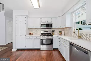 37 Elkington Dr, Mount Laurel, NJ 08054 - Photo 13