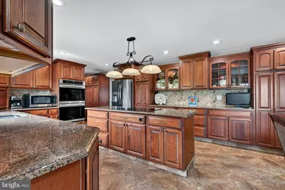 6 La Rue Lane, Medford, NJ 08055 - Photo 3