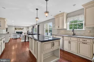 19 Annapolis Dr, Marlton, NJ 08053 - Photo 11