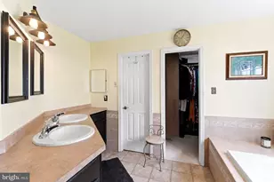 181 Glenwood Ave, Burlington, NJ 08016 - Photo 9