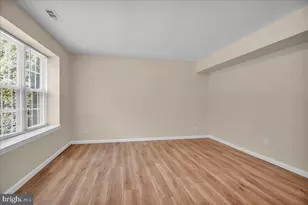 34 Fawnhollow Ct, Medford, NJ 08055 - Photo 5