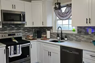 226 Birch Hollow Dr, Bordentown, NJ 08505 - Photo 9