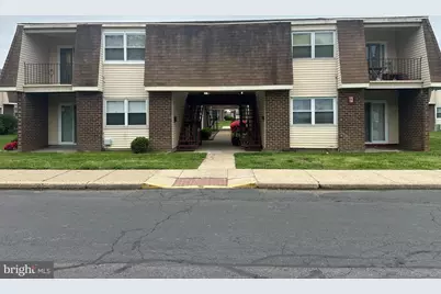 13 Florence Tollgate, Florence, NJ 08518 - Photo 1