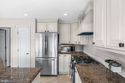 48 Snowberry Lane, Delran, NJ 08075 - Photo 17
