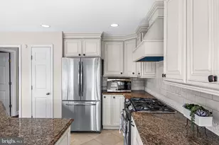 48 Snowberry Ln, Delran, NJ 08075 - Photo 17