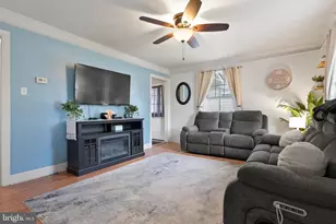 214 Vine St, Delanco, NJ 08075 - Photo 3