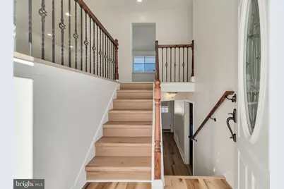 33 Sycamore Drive, Burlington, NJ 08016 - Photo 5