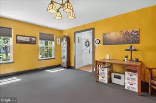 33 Klein Dr, Bordentown, NJ 08620 - Photo 7
