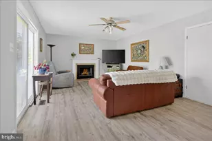 33 Klein Dr, Bordentown, NJ 08620 - Photo 11