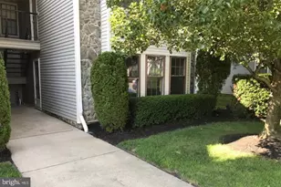 37 Bridgewater Dr, Evesham, NJ 08053 - Photo 1