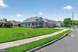 732 Cascade Dr N, Mount Laurel, NJ 08054 - Photo 3