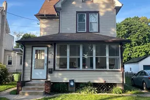 724 Parry Ave, Palmyra, NJ 08065 - Photo 1