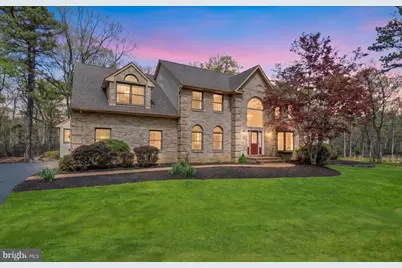 5 Hamilton Court, Southampton, NJ 08088 - Photo 1