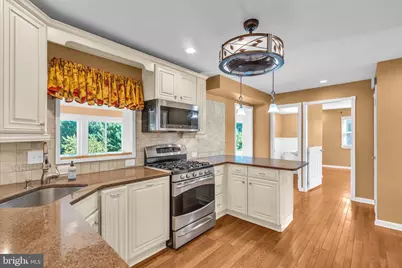 721 Rancocas Avenue, Riverside, NJ 08075 - Photo 11