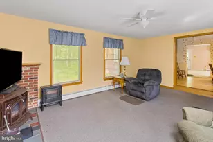 1025 Hedding Jacksonville Rd, Bordentown, NJ 08505 - Photo 11