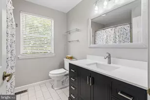 10 Michaelson Dr, Mount Laurel, NJ 08054 - Photo 35