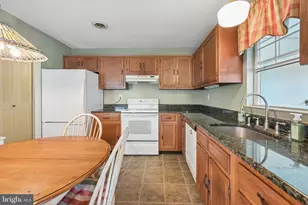 5 Yorkshire Way, Southampton, NJ 08088 - Photo 9