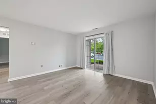 901 Wharton Rd, Mount Laurel, NJ 08054 - Photo 5