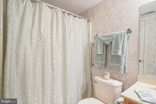 965 Larkspur Pl N, Mount Laurel, NJ 08054 - Photo 15
