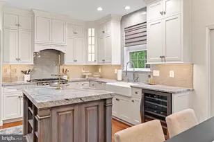 112 Hillside Ln, Mount Laurel, NJ 08054 - Photo 11