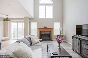 127 Buckingham Way, Mount Laurel, NJ 08054 - Photo 3
