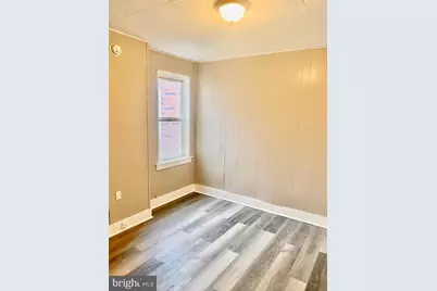 65 Railroad Avenue, Florence, NJ 08554 - Photo 9