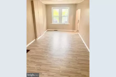 65 Railroad Avenue, Florence, NJ 08554 - Photo 3
