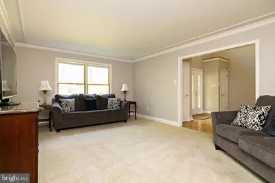 8 Canterbury Court, Marlton, NJ 08053 - Photo 7