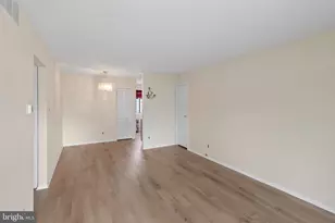 562 Willow Turn, Mount Laurel, NJ 08054 - Photo 3