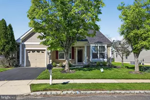 8 Impatiens Ct, Marlton, NJ 08053 - Photo 1