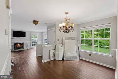 601 Lindsley Court, Burlington, NJ 08016 - Photo 5
