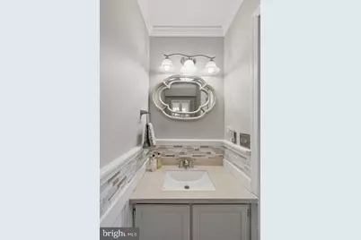 601 Lindsley Court, Burlington, NJ 08016 - Photo 13