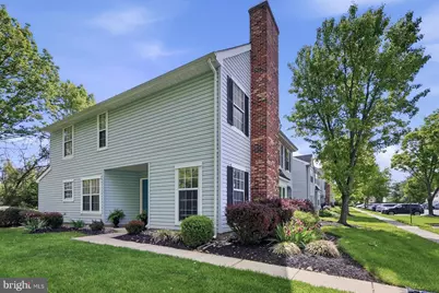 601 Lindsley Court, Burlington, NJ 08016 - Photo 1