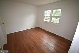 216 E Pearl St, Burlington, NJ 08016 - Photo 13