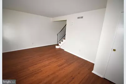216 E Pearl Street, Burlington, NJ 08016 - Photo 5