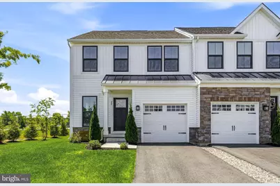 22 Cinnamon Lane, Mount Laurel, NJ 08054 - Photo 1