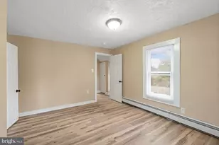 50 Pine St, Beverly, NJ 08010 - Photo 15
