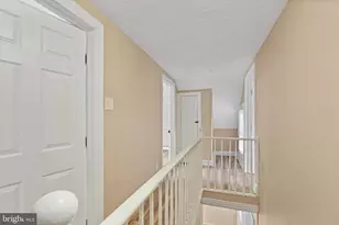 50 Pine St, Beverly, NJ 08010 - Photo 9
