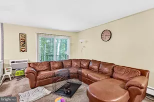 316 Garnet Dr, Burlington, NJ 08016 - Photo 5