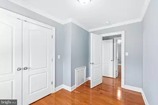 44 Carriage Stop Pl, Florence, NJ 08518 - Photo 3