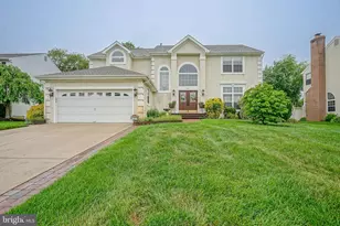 43 Lexington Cir, Marlton, NJ 08053 - Photo 1
